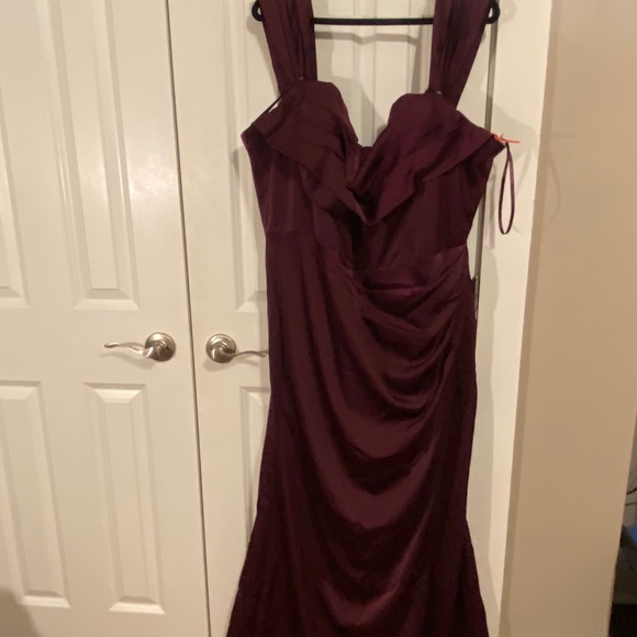 Plum Prom/Wedding Guest Dress - Picture 1 of 6